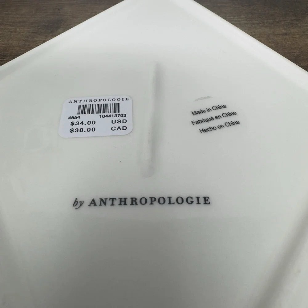 Anthropologie Juliette Ceramic Vanity Tray Peches Ring Jewelry Trinket Dish